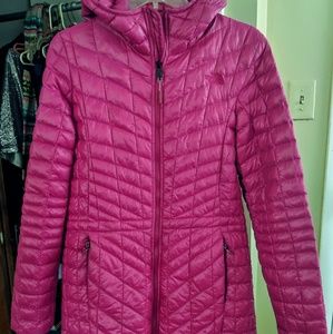 North Face Thermoball Parka (M)